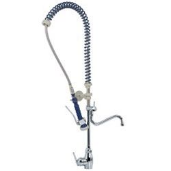 Robinet et douchette pour plonge