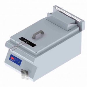 Friteuse professionnelle lectrique 15 Litres  poser CAPIC profondeur 700mm