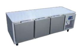 Soubassement rfrigr 3 portes CAPIC profondeur 700mm