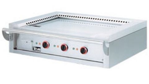 Plancha professionnelle Teppanyaki gaz 3 zones  poser DIAMOND