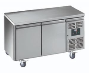 Table rfrigre ngative centrale 2 portes profondeur 700mm GN2100BT