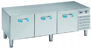 Soubassement rfrigr 3 portes longueur 1600mm profondeur 600/650mm MBM