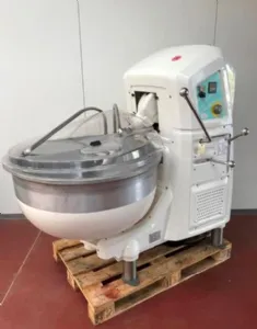 Pétrin à bras oblique 45L VMI occasion OCC78